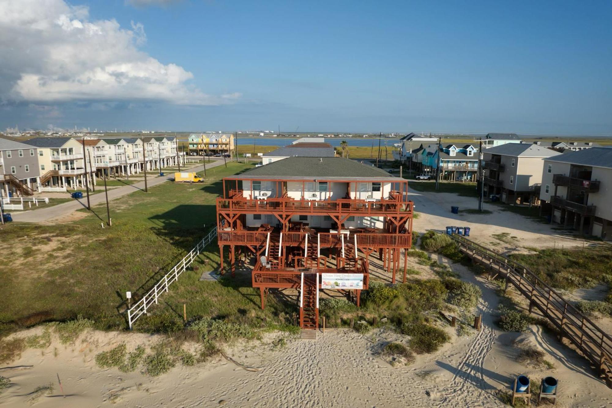 Unobstructed Oceanfront Sea Turtle Unit 2 Beach Pad! Surfside Beach Buitenkant foto