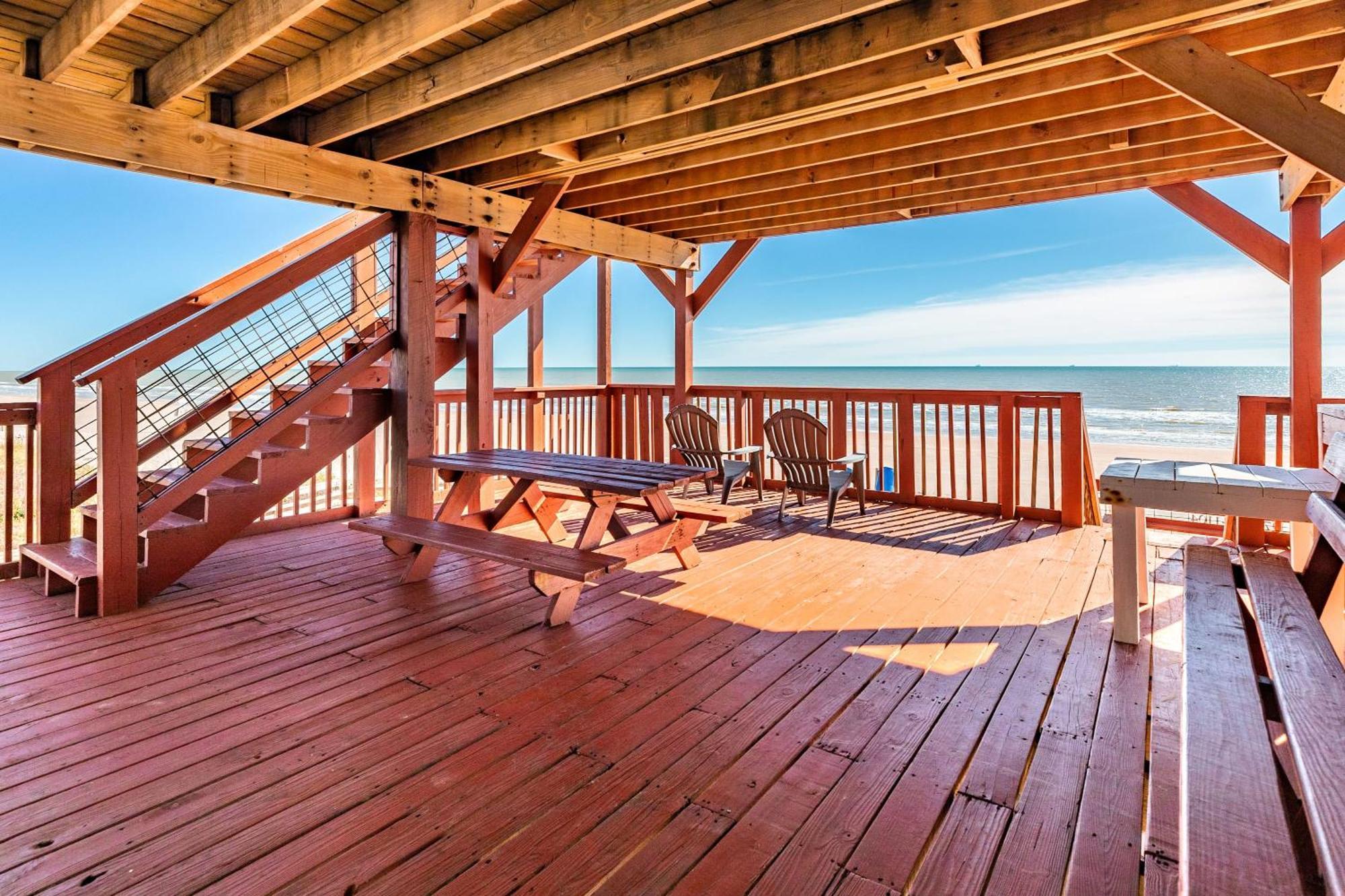 Unobstructed Oceanfront Sea Turtle Unit 2 Beach Pad! Surfside Beach Buitenkant foto